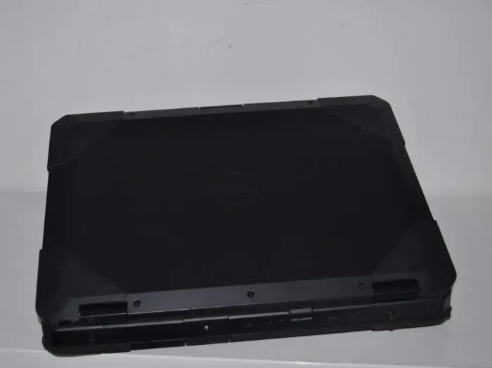 Захищений ноутбук Б-клас Dell Latitude 5414 Rugged / 14" (1366x768) TN / Intel Core i5-6300U (2 (4) ядра по 2.4 - 3.0 GHz) / 8 GB DDR4 / 256 GB SSD / Intel HD Graphics 520 / WebCam / Windows 11 Pro б/в - зображення 9
