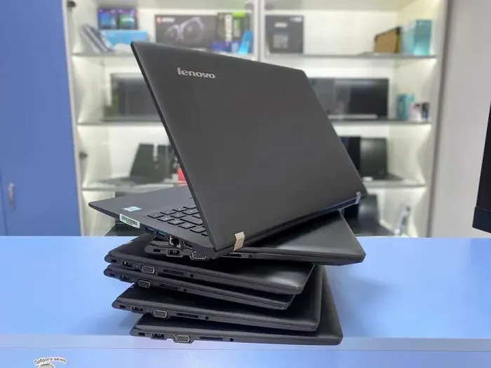 Ультрабук Lenovo E31-80 / 13.3" TN / Intel Core i3-6006U (2(4) ядра по 2GHz) / 8GB DDR3 / 128GB SSD / HD Graphics 520 / WebCam б/в - зображення 6