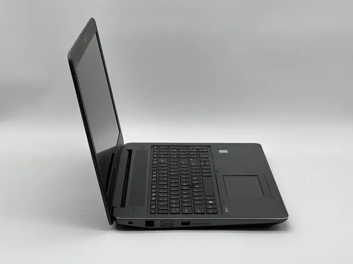 Мобільна робоча станція Б-клас HP ZBook 15 G3 / 15.6" (1920x1080) TN / Intel Core i7-6700HQ (4 (8) ядра по 2.6 - 3.5 GHz) / 16 GB DDR4 / 480 GB SSD / nVidia Quadro M1000M, 2 GB GDDR5, 128-bit / WebCam / HDMI б/в - зображення 4
