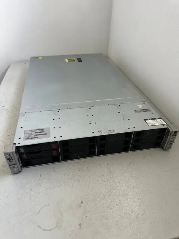 Сервер HP ProLiant DL380e G8 2U Rack / 2x Intel Xeon E5-2470 (8 (16) ядер по 2.3 - 3.1 GHz) / 64 GB DDR3 / 2x 450 GB HDD (SAS) / Raid P420 / 2x 450W б/в - зображення 2