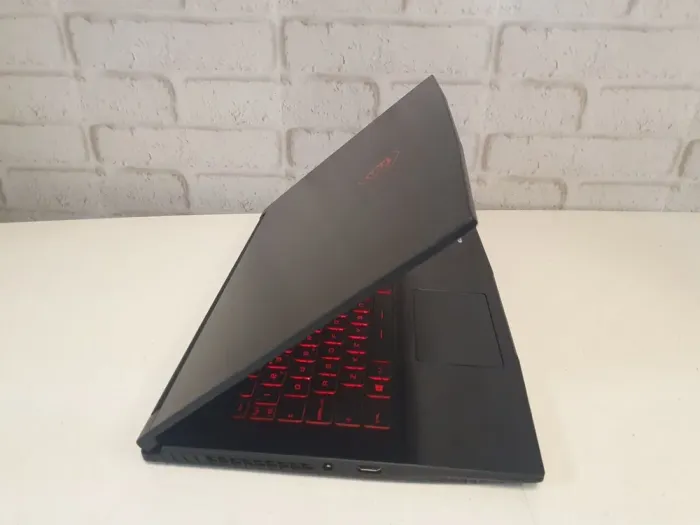 Ігровий ноутбук MSI GF65 Thin 10UE-289NEU / 15.6" (1920x1080) IPS / Intel Core i5-10500H (6 (12) ядер по 2.5 - 4.5 GHz) / 16 GB DDR4 / 512 GB SSD / nVidia GeForce RTX 3060, 6 GB GDDR6, 192-bit / WebCam б/в - зображення 4