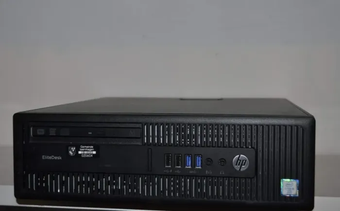 Комп'ютер Б-клас HP EliteDesk 800 G2 SFF / Intel Core i5-6500 (4 ядра по 3.2 - 3.6 GHz) / 8 GB DDR4 / 120 GB SSD / Intel HD Graphics 530 / DVD-ROM / Windows 11 Pro б/в - зображення 2