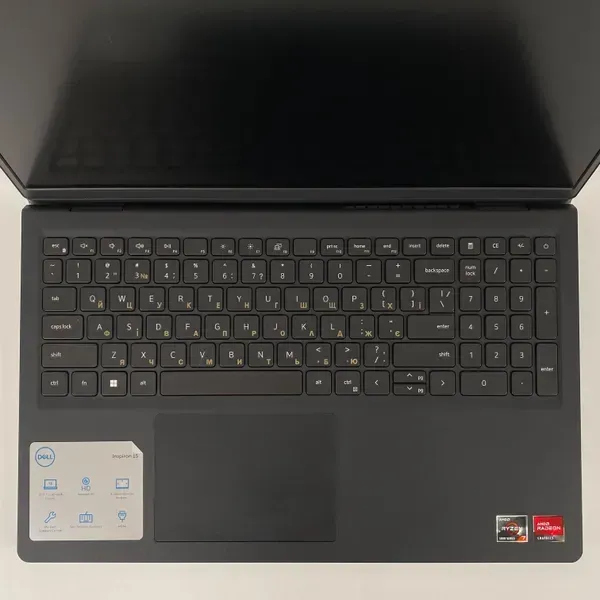 Ноутбук Dell Inspiron 15 3525 / 15.6" (1920x1080) IPS / AMD Ryzen 7 5825U (8 (16) ядер по 2.0 - 4.5 GHz) / 16 GB DDR4 / 512 GB SSD / AMD Radeon Vega 8 / WebCam / HDMI б/в - зображення 3