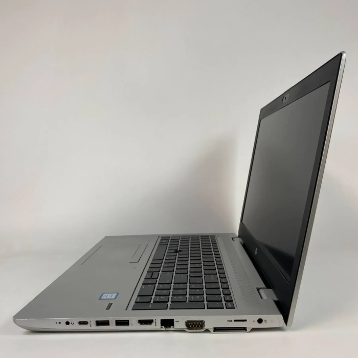 Ультрабук Б-клас HP ProBook 650 G4 / 15.6" (1920x1080) IPS / Intel Core i7-8650U (4 (8) ядра по 1.9 - 4.2 GHz) / 8 GB DDR4 / 256 GB SSD / Intel UHD Graphics 630 / WebCam / Fingerprint б/в - зображення 5