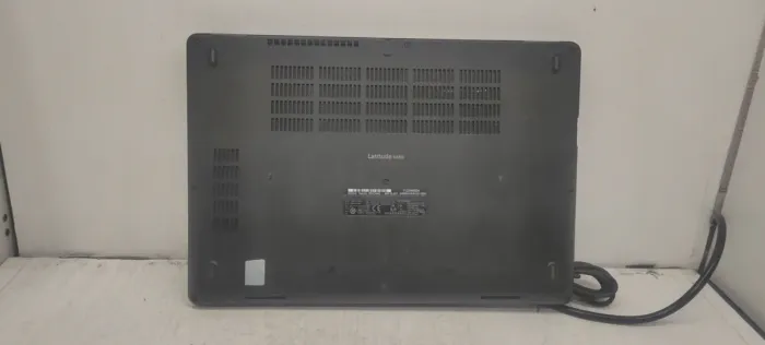 Ультрабук Б-класс Dell Latitude 5480 / 14" TN / Intel Core i5-7300U (2(4) ядра по 2.6-3.5GHz) / 8GB DDR4 / 256GB SSD / HD Graphics 620 б/в - зображення 8