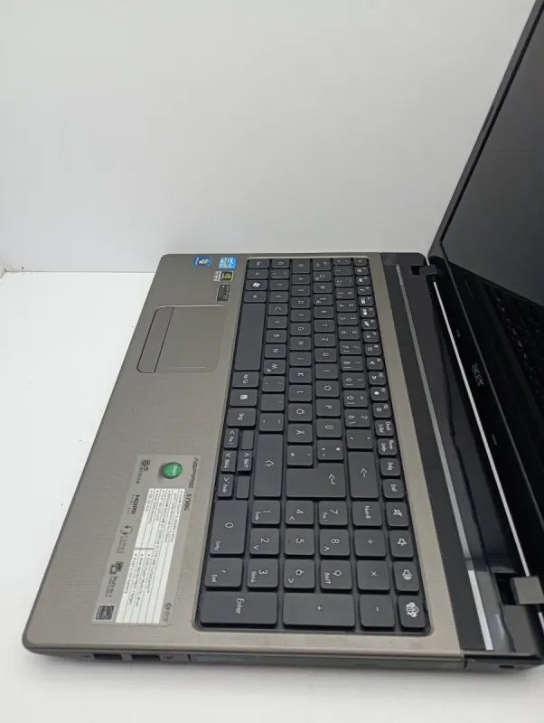 Ноутбук Б-клас Acer Aspire 5750G / 15.6" (1366x768) TN / Intel Core i5-2430M (2 (4) ядра по 2.4 - 3.0 GHz) / 6 GB DDR3 / 500 GB HDD / nVidia GeForce GT 520m, 1 GB DDR3, 64-bit / WebCam б/в - зображення 8