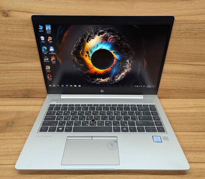Ультрабук Б-клас HP EliteBook 840 G6 / 14" (1920x1080) IPS / Intel Core i5-8265U (4 (8) ядра по 1.6 - 3.9 GHz) / 8 GB DDR4 / 256 GB SSD / Intel UHD Graphics 620 / WebCam / TouchID / Windows 10 б/в - зображення 2