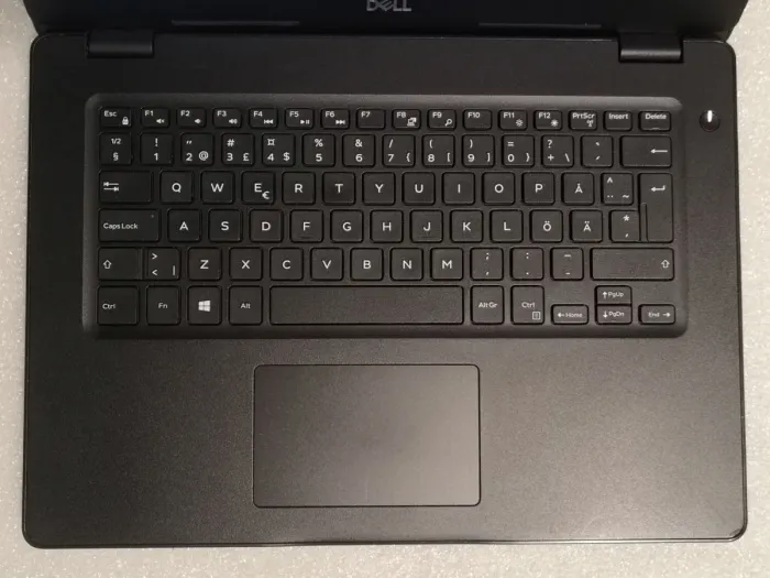 Ноутбук Б-клас Dell Latitude E3490 / 14" IPS / Core i5-8250U (4(8) ядра по 1.6-3.4GHz) / 8GB DDR4 / 256GB SSD / UHD Graphics 620 / HDMI б/в - зображення 3