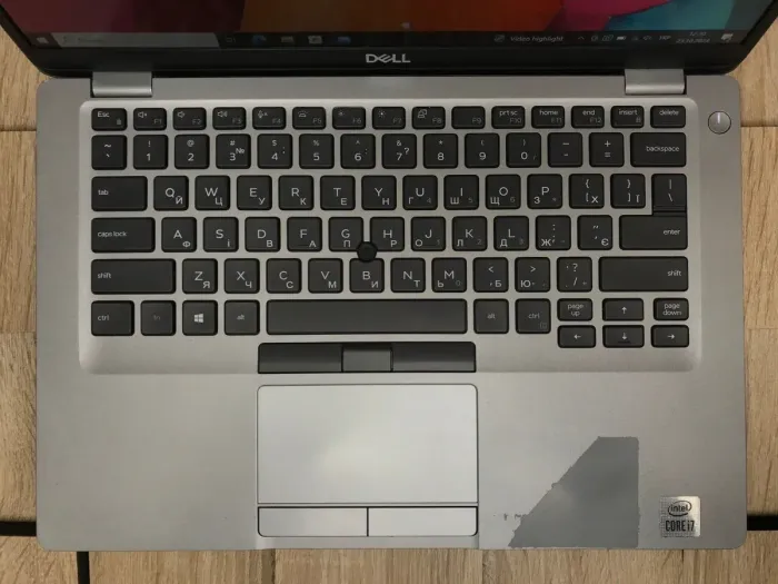 Ультрабук Б-клас Dell Latitude 5410 / 14" (1920x1080) IPS / Intel Core i5-10310U (4 (8) ядра по 1.7 - 4.4 GHz) / 8 GB DDR4 / 256 GB SSD M.2 / Intel UHD Graphics / WebCam / HDMI / Windows 10 б/в - зображення 4