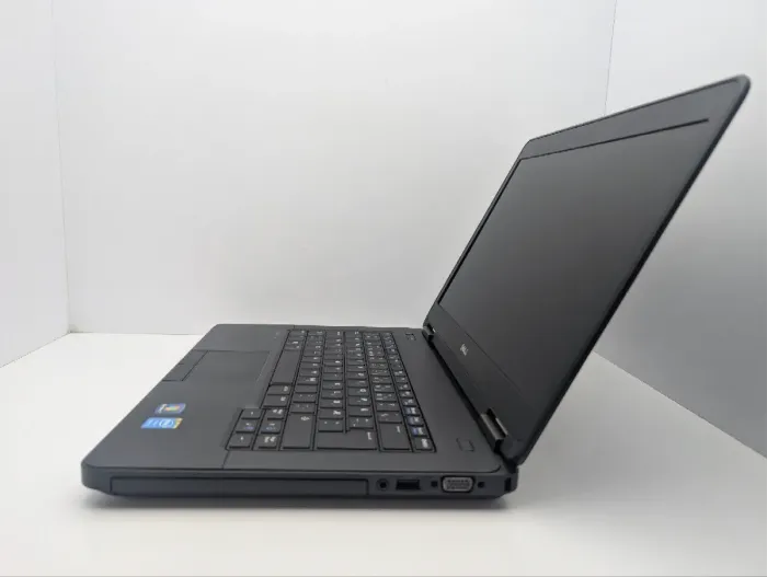 Ноутбук Dell Latitude E5440 / 14" (1366x768) TN / Intel Core i5-4200U (2 (4) ядра по 1.6 - 2.6 GHz) / 8 GB DDR3 / 500 GB HDD / Intel HD Graphics 4400 б/в - зображення 5