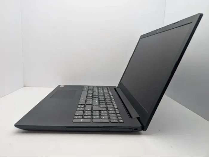 Ноутбук Lenovo V145-15AST / 15.6" (1366x768) TN / AMD A4-9125 (2 ядра по 2.3 GHz) / 8 GB DDR4 / 240 GB SSD / AMD Radeon R3 Graphics / WebCam / DVD-ROM б/в - зображення 5
