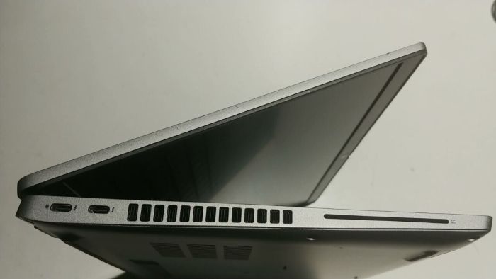 Ультрабук Б-клас Dell Latitude 5420 / 14" (1920x1080) IPS / Intel Core i5-1145G7 (4 (8) ядра по 2.6 - 4.4 GHz) / 16 GB DDR4 / 256 GB SSD M.2 / Intel Iris Xe Graphics / WebCam / USB 3.2 / HDMI / Windows 10 б/в - зображення 4