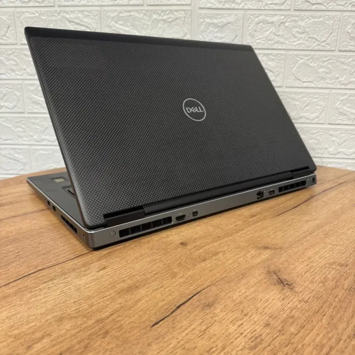 Мобільна робоча станція Б-клас Dell Precision 7730 / 17.3" (1920x1080) IPS / Intel Core i7-8850H (6 (12) ядер по 2.6 - 4.3 GHz) / 32 GB DDR4 / 512 GB SSD NVMe / nVidia Quadro P4200, 8 GB GDDR5, 256-bit / WebCam б/в - зображення 6