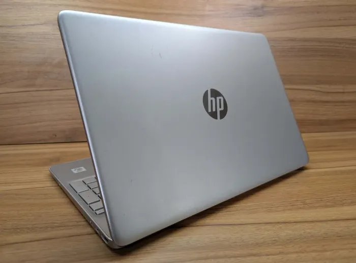 Ноутбук Б-клас HP 15-dy1043dx / 15.6" (1366x768) TN / Intel Core i3-1005G1 (2 (4) ядра по 1.2 - 3.4 GHz) / 8 GB DDR4 / 256 GB SSD / Intel UHD Graphics / WebCam / Windows 10 б/в - зображення 7