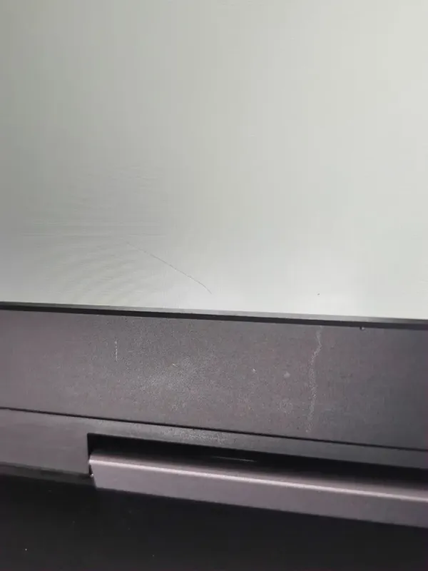 Мобільна робоча станція Б-клас Dell Precision 7510 / 15.6" (1920x1080) IPS / Intel Xeon E3-1535M v5 (4 (8) ядра по 2.9 - 3.8 GHz) / 16 GB DDR4 / 256 GB SSD / nVidia Quadro M2000M, 4 GB GDDR5, 128-bit б/в - зображення 10