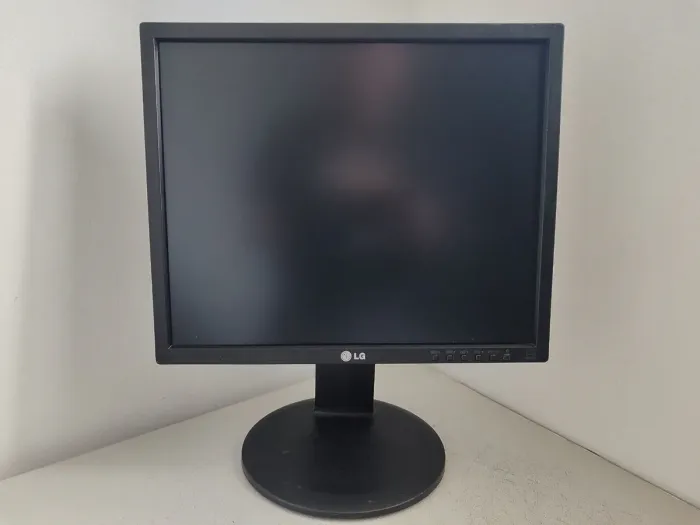 Монітор LG 19MB35PM-B / 19" (1280x1024) IPS / VGA, DVI / Вбудовані колонки 2x 2W / VESA 75x75 б/в - зображення 2