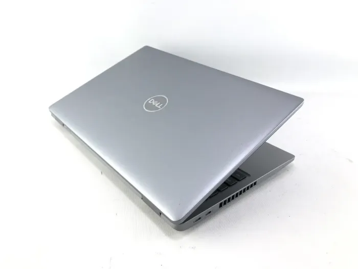 Ультрабук Dell Latitude 5520 / 15.6" (1920x1080) IPS / Intel Core i7-1185G7 (4 (8) ядра по 4.8 GHz) / 16 GB DDR4 / 240 GB SSD / Intel Iris Xe Graphics / WebCam б/в - зображення 4