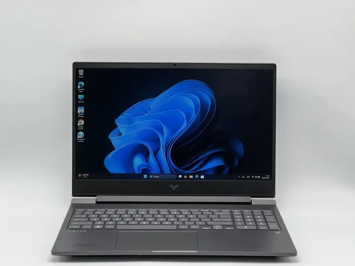 Ігровий ноутбук HP Victus 16-s0076nr / 16.1" (1920x1080) IPS / AMD Ryzen 7 7840HS (8 (16) ядер по 3.8 - 5.1 GHz) / 16 GB DDR5 / 480 GB SSD / nVidia GeForce RTX 4060, 8 GB GDDR6, 128-bit / WebCam б/в - зображення 2