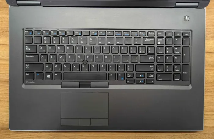 Мобільна робоча станція Dell Precision 7740 / 17.3" (1920x1080) IPS / Intel Core i7-9850H (6 (12) ядер по 2.6 - 4.6 GHz) / 32 GB DDR4 / 1000 GB SSD / nVidia Quadro RTX 3000, 6 GB GDDR6, 192-bit / HDMI / Windows 10 б/в - зображення 3