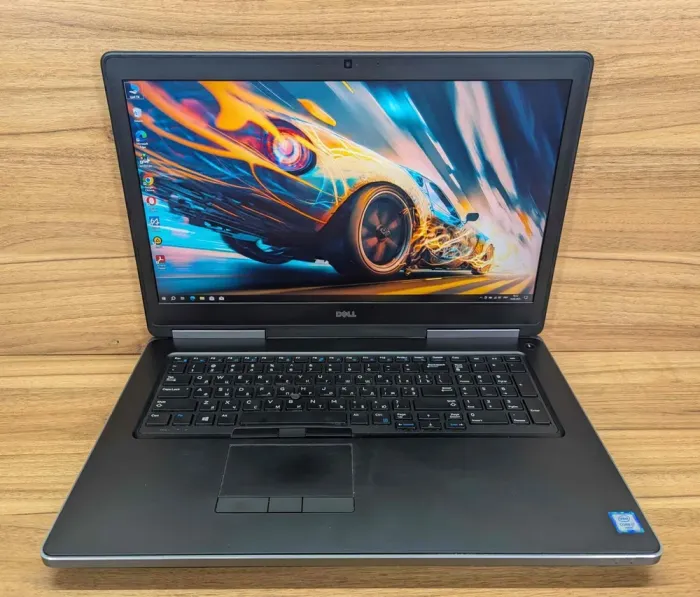 Мобільна робоча станція Dell Precision 7710 / 17,3" (1920x1080) IPS / Intel Core i7-6920HQ (4 (8) 2.9 - 3.8 GHz) / 32 GB DDR4 / 256 GB SSD + 640 GB HDD / nVidia Quadro M3000M, 4 GB GDDR5, 256-bit / WebCam / Windows 10 б/в - зображення 2
