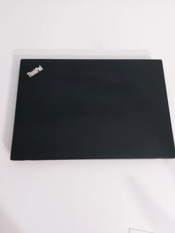 Ноутбук Lenovo ThinkPad T480 / 14" (2560x1440) TN / Intel Core i7-8550U (4 (8) ядра по 1.8 - 4.0 GHz) / 16 GB DDR4 / 256 GB SSD M.2 / Intel UHD Graphics 620 / WeCam б/в - зображення 6