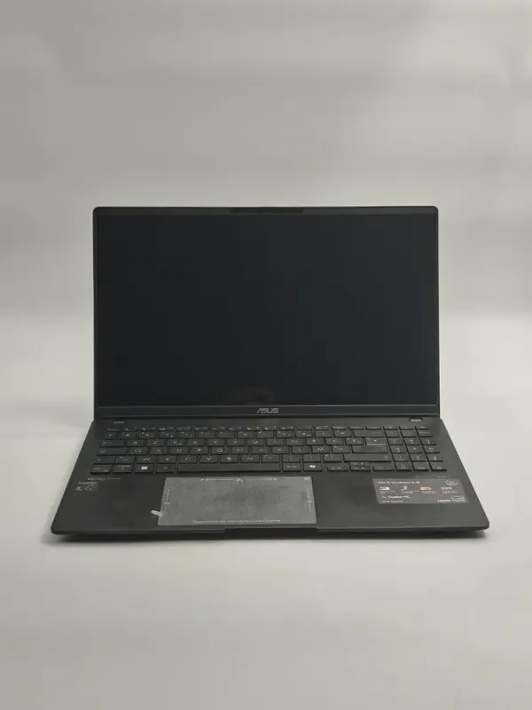 Ультрабук Asus Vivobook S 15 V5507Q / 15.6" (2880x1620) OLED / Qualcomm Snapdragon X Plus X1P-42-100 (8 ядер по 3.2 - 3.4 GHz) / 16 GB DDR5 / 512 GB SSD / Qualcomm Adreno X1-45 Graphics / WebCam / Win 11 Home б/в - зображення 2