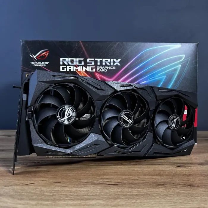 Дискретна відеокарта Asus ROG Strix Radeon RX 5700 Gaming OC, 8 GB GDDR6, 256-bit / 1x HDMI, 3x DisplayPort / Коробка / (STRIX-RX5700-O8G-GAMING) б/в - зображення 2