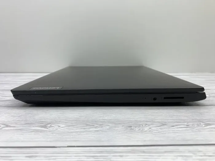 Ноутбук Б-клас Lenovo IdeaPad S145-15IWL / 15.6" (1920x1080) TN / Intel Core i5-8265U (4 (8) ядра по 1.6 - 3.9 GHz) / 8 GB DDR4 / 240 GB SSD / Intel UHD Graphics 620 / WebCam б/в - зображення 5
