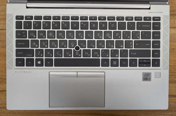 Ультрабук HP EliteBook 840 G7 / 14" (1920x1080) IPS / Intel Core i7-10610U (4 (8) ядра по 1.8 - 4.9 GHz) / 16 GB DDR4 / 512 GB SSD / Intel UHD Graphics / TouchID / WebCam / Windows 10 б/в - зображення 3