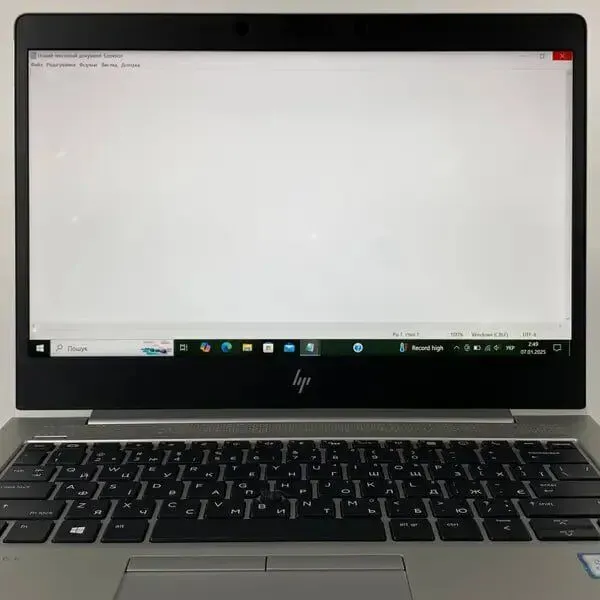 Ультрабук Б-клас HP EliteBook 830 G6 / 13.3" (1920x1080) IPS / Intel Core i5-8265U (4 (8) ядра по 1.6 - 3.9 GHz) / 16 GB DDR4 / 256 GB SSD / Intel UHD Graphics 620 / WebCam / TouchID б/в - зображення 3