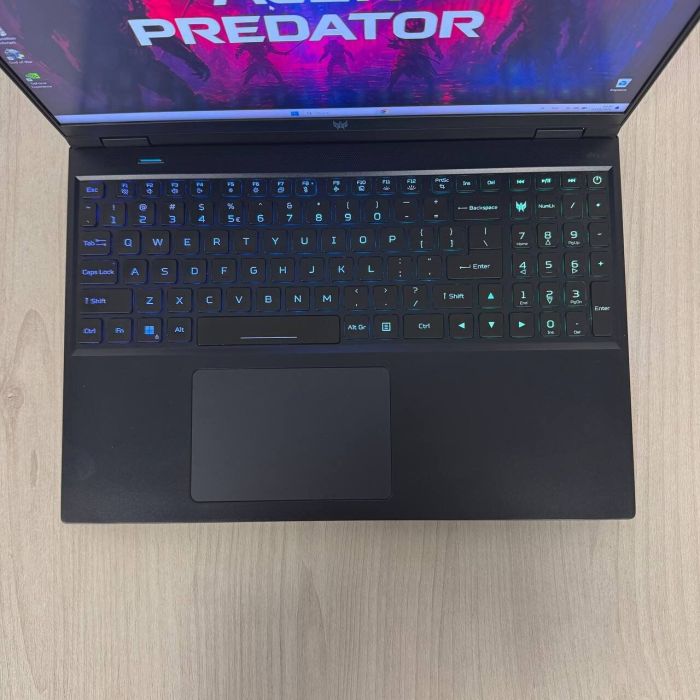 Ігровий ноутбук Acer Predator Helios 16 PH16-71 / 16" (2560x1600) IPS / Intel Core i9-13900HX (24 (32) ядра по 2,2 - 5,4 ГГц) / 16 ГБ DDR5 / 2000 ГБ SSD / nVidia GeForce RTX 4080, 12 ГБ GDDR6, 192-bit / WebCam б/в - зображення 7