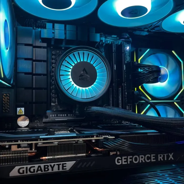 Збірка на замовлення: ігровий ПК GameMax Hype-M Black Tower / AMD Ryzen 7 7800X3D (8 (16) ядер по 4,2 - 5,0 ГГц) / 32 ГБ DDR5 / 1000 ГБ SSD M.2 / nVidia GeForce RTX 5070, 12 ГБ GDDR7, 192-bit / 750W - зображення 6