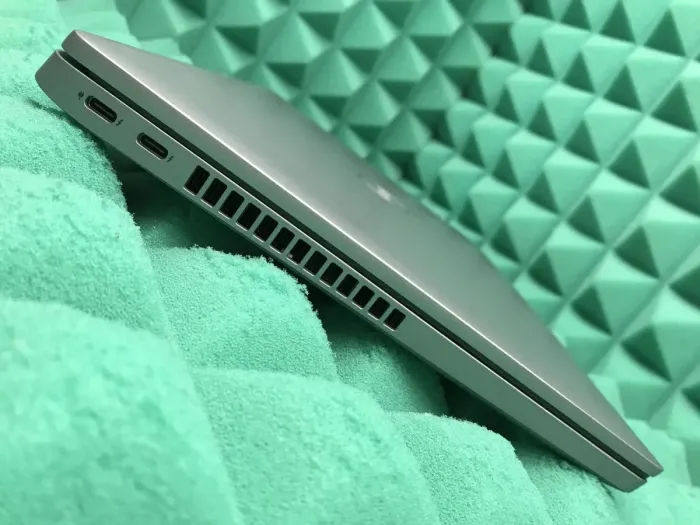 Ультрабук Б-клас Dell Latitude 5420 / 14" (1366x768) TN / Intel Core i5-1135G7 (4 (8) ядра по 2.4 - 4.2 GHz) / 16 GB DDR4 / 256 GB SSD M.2 / Intel Iris Xe Graphics / WebCam / USB 3.2 / HDMI / Windows 10 б/в - зображення 5