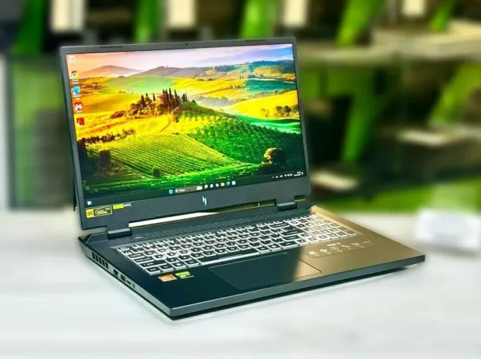 Ігровий ноутбук Acer Nitro 17 AN17-41 / 17.3" (2560x1440) IPS / AMD Ryzen 7 7840HS (8 (16) ядер по 3.8 - 5.1 GHz) / 16 GB DDR5 / 512 GB SSD M.2 / nVidia GeForce RTX 4060, 8 GB GDDR6, 128-bit / WebCam / Win 11 Home б/в - зображення 3