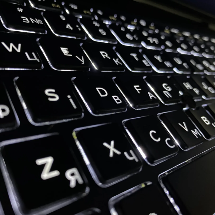 Ультрабук Б-клас Dell Latitude 5500 / 15.6" (1366x768) TN / Intel Core i5-8365U (4 (8) ядра по 1.6 - 4.1 GHz) / 16 GB DDR4 / 256 GB SSD / Intel UHD Graphics / WebCam / SIM / HDMI б/в - изображение 6