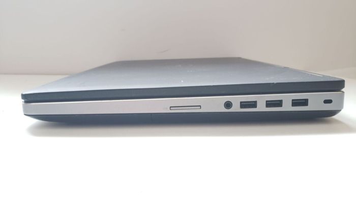 Мобільна робоча станція Б-класу Dell Precision 7510 / 15,6" (1920x1080) IPS / Intel Core i7-6820HQ (4 (8) ядра по 2,7 - 3,6 ГГц) / 16 ГБ DDR4 / 256 ГБ SSD + 500 ГБ HDD / nVidia Quadro M1000M, 2 ГБ GDDR5, 128-біт / WebCam б/в - зображення 6