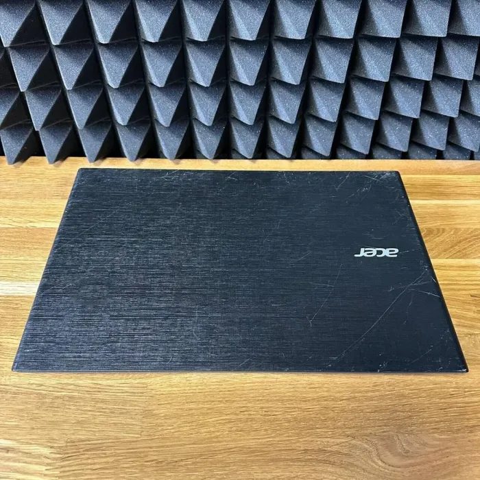 Ноутбук Б-клас Acer Aspire E5-573 / 15.6" (1366x768) TN / Intel Core i5-5200U (2 (4) ядра по 2.2 - 2.7 GHz) / 8 GB DDR3 / 256 GB SSD / nVidia GeForce 940M, 4 GB GDDR3, 64-bit / WebCam / DVD-ROM б/в - зображення 3