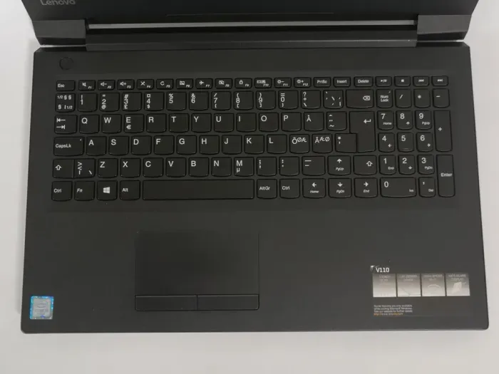 Ноутбук Lenovo IdeaPad V110-15ISK / 15.6" (1366x768) TN / Intel Core i3-6006U (2 (4) ядра по 2.0 GHz) / 8 GB DDR4 / 128 GB SSD / Intel HD Graphics 520 / WebCam / Windows 10 Home  б/в - зображення 3