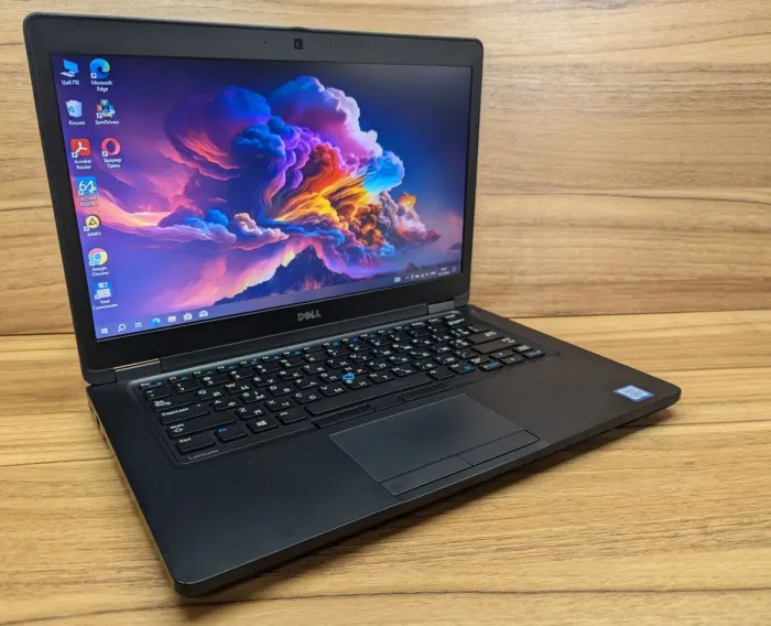 Ультрабук Б-клас Dell Latitude 5480 / 14" (1366x768) TN / Intel Core i5-7200U (2 (4) ядра по 2.5 - 3.1 GHz) / 8 GB DDR4 / 256 GB SSD / Intel HD Graphics 620 / WebCam / HDMI / Windows 10 б/в - зображення 5