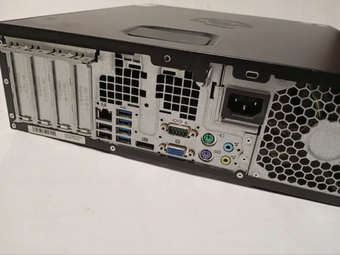 Комплект ПК Б-клас: HP Compaq Pro 6300 SFF / Intel Core i5-3470 (4 ядра по 3,2 - 3,6 ГГц) / 8 ГБ DDR3 / 500 ГБ HDD / Intel HD Graphics 2500 + Монітор LG Flatron E2242C-BN / 22" (1920x1080) TN / 1x VGA / VESA 75x75 б/в - зображення 5