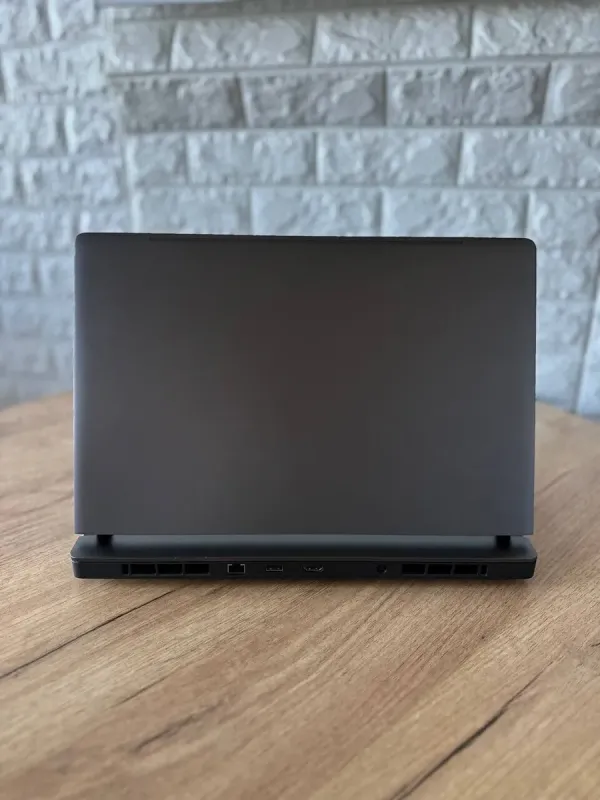 Ігровий ноутбук Xiaomi Mi Gaming / 15.6" (1920x1080) IPS / Intel Core i7-9750H (6 (12) ядер по 2.6 - 4.5 GHz) / 16 GB DDR4 / 1000 GB SSD / nVidia GeForce RTX 2060, 6 GB GDDR6, 192-bit / WebCam б/в - зображення 3