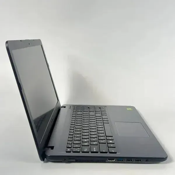 Ноутбук Asus VivoBook 15 X540UBR / 15.6" (1920x1080) TN / Intel Core i5-7200U (2 (4) ядра по 2.5 - 3.1 GHz) / 8 GB DDR4 / 256 GB SSD / nVidia GeForce MX110, 2 GB GDDR5, 64-bit / WebCam / HDMI б/в - зображення 4