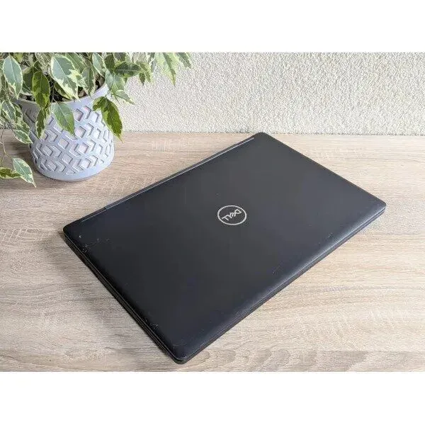 Ноутбук Б-клас Dell Latitude 5590 / 15.6" (1920x1080) TN / Intel Core i5-7300U (2 (4) ядра по 2.6 - 3.5 GHz) / 16 GB DDR4 / 128 GB SSD / Intel HD Graphics 620 / WebCam б/в - зображення 7