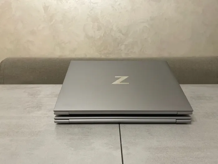 Мобільна робоча станція HP ZBook Firefly 16 G9 / 16" (1920x1200) IPS / Intel Core i5-1240P (12 (16) ядер по 3,3 - 4,4 ГГц) / 16 ГБ DDR5 / 1000 ГБ SSD M.2 / Intel Iris Xe Graphics / WebCam / Fingerprint б/в - зображення 7