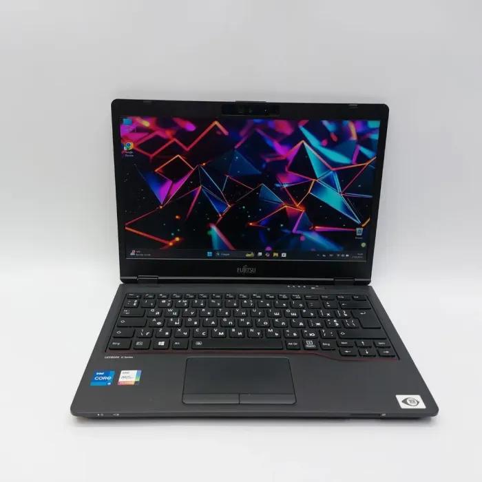 Ультрабук Fujitsu LifeBook U7311 / 13.3" (1920x1080) IPS / Intel Core i5-1145G7 (4 (8) ядра по 2.6 - 4.4 GHz) / 16 GB DDR4 / 512 GB SSD / Intel Iris X Graphics / WebCam б/в - зображення 2