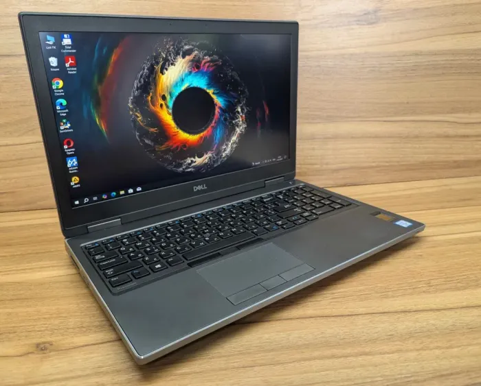 Мобільна робоча станція Dell Precision 7540 / 15.6" (1920x1080) IPS / Intel Core i5-9400H (4 (8) ядра по 2.5 - 4.3 GHz) / 16 GB DDR4 / 512 GB SSD / nVidia Quadro T2000, 4 GB GDDR5, 128-bit / Fingerprint / Windows 10 б/в - зображення 4