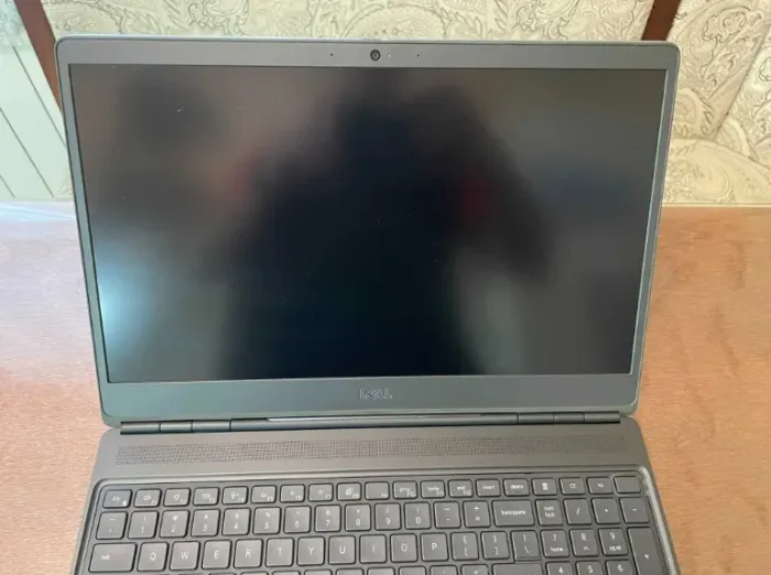 Робоча станція Б-клас Dell Precision 7550 / 15.6" (1920x1080) IPS / Intel Core i7-10850H (6 (12) ядер по 2.7 - 4.9 GHz) / 32 GB DDR4 / 1000 GB SSD / nVidia Quadro RTX 3000, 6 GB GDDR6, 192-bit / WebCam б/в - зображення 5