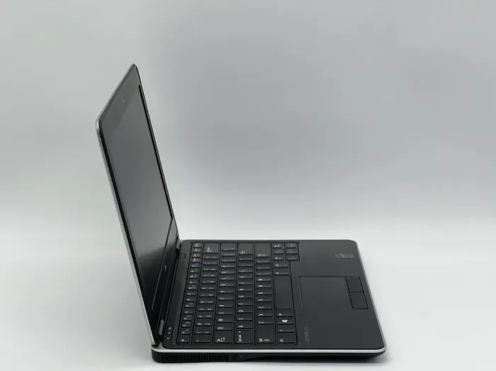 Нетбук Dell Latitude E7240 / 12.5" (1366x768) TN / Intel Core i5-4310U (2 (4) ядра по 2.0 - 3.0 GHz) / 8 GB DDR3 / 180 GB SSD / Intel HD Graphics 4400 / WebCam б/в - зображення 3
