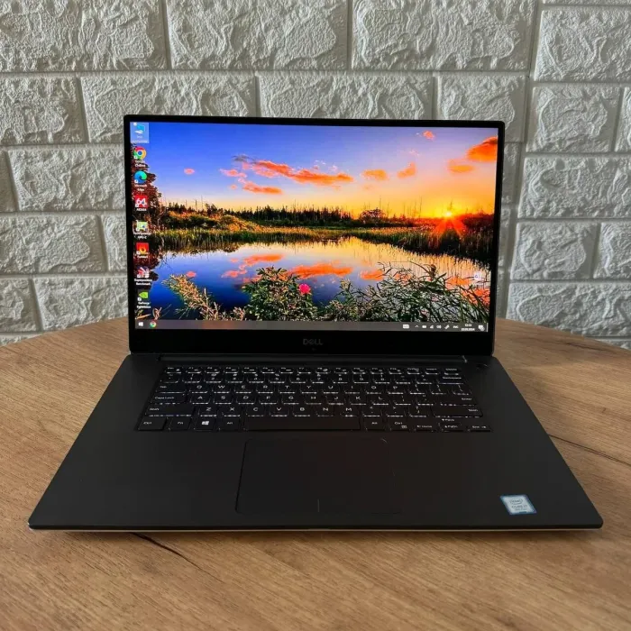 Ігровий ноутбук Dell XPS 15 7590 / 15.6" (3840x2160) IPS Touch / Intel Core i7-9750H (6 (12) ядер по 2.6 - 4.5 GHz) / 16 GB DDR4 / 512 GB SSD / nVidia GeForce GTX 1650, 4 GB GDDR5, 128-bit / WebCam б/в - зображення 2