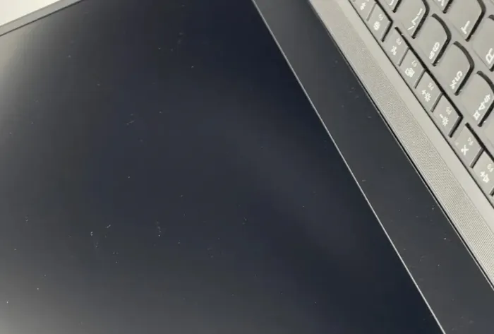 Ультрабук Lenovo ThinkPad T495 / 14" (1920x1080) IPS / AMD Ryzen 5 PRO 3500U (4 (8) ядра по 2.1 - 3.7 GHz) / 8 GB DDR4 / 256 GB SSD / AMD Radeon Vega 8 Graphics / WebCam / Win 10 Pro б/в - зображення 7